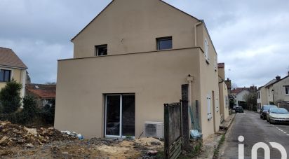 Maison de village 4 pièces de 108 m² à Cernay-la-Ville (78720)