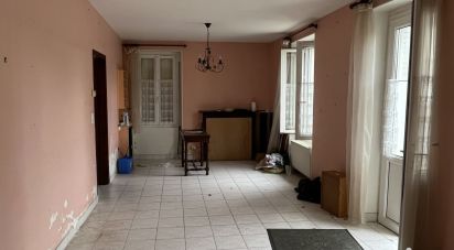 Maison 5 pièces de 111 m² à Chaillac (36310)