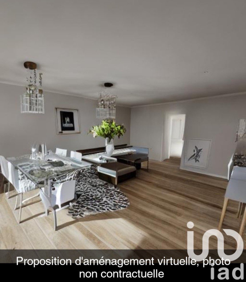 Maison traditionnelle 4 pièces de 106 m² à Moussy-le-Neuf (77230)