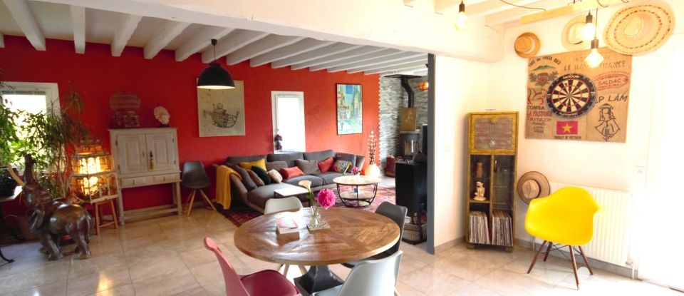 Traditional house 7 rooms of 160 m² in Barentin (76360)