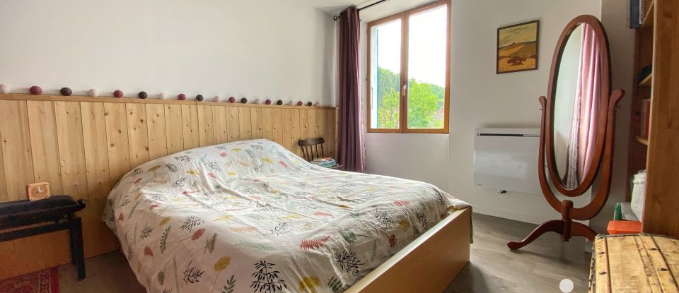 Apartment 3 rooms of 67 m² in Saint-Laurent-du-Pont (38380)