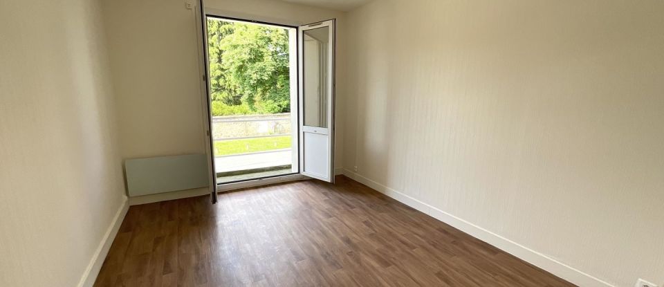 Apartment 2 rooms of 37 m² in Vaires-sur-Marne (77360)