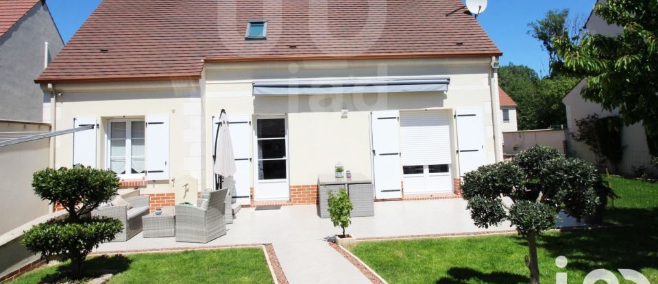 Pavilion 5 rooms of 126 m² in Coudun (60150)