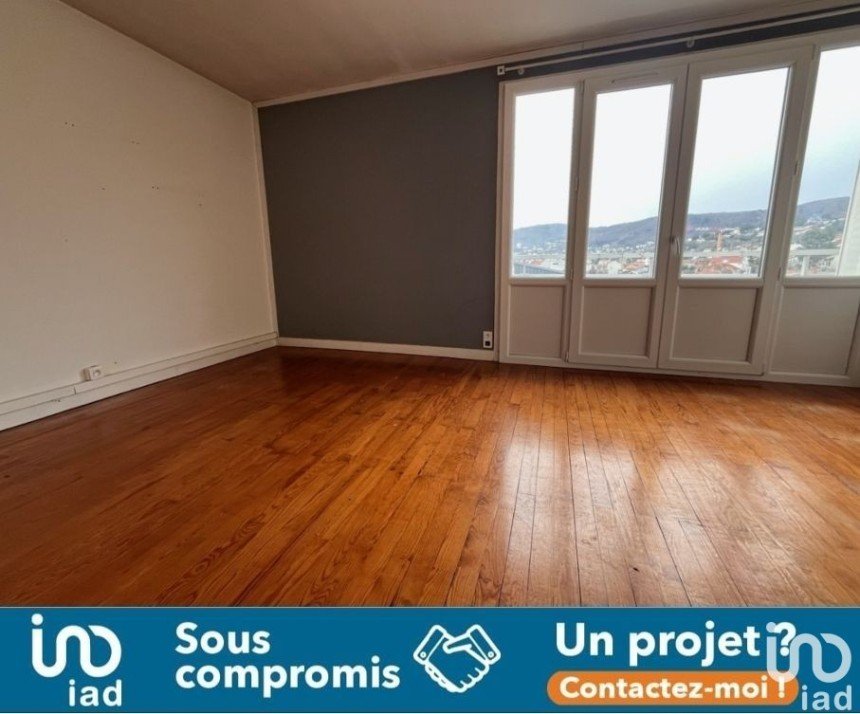 Appartement 5 pièces de 75 m² à Clermont-Ferrand (63100)
