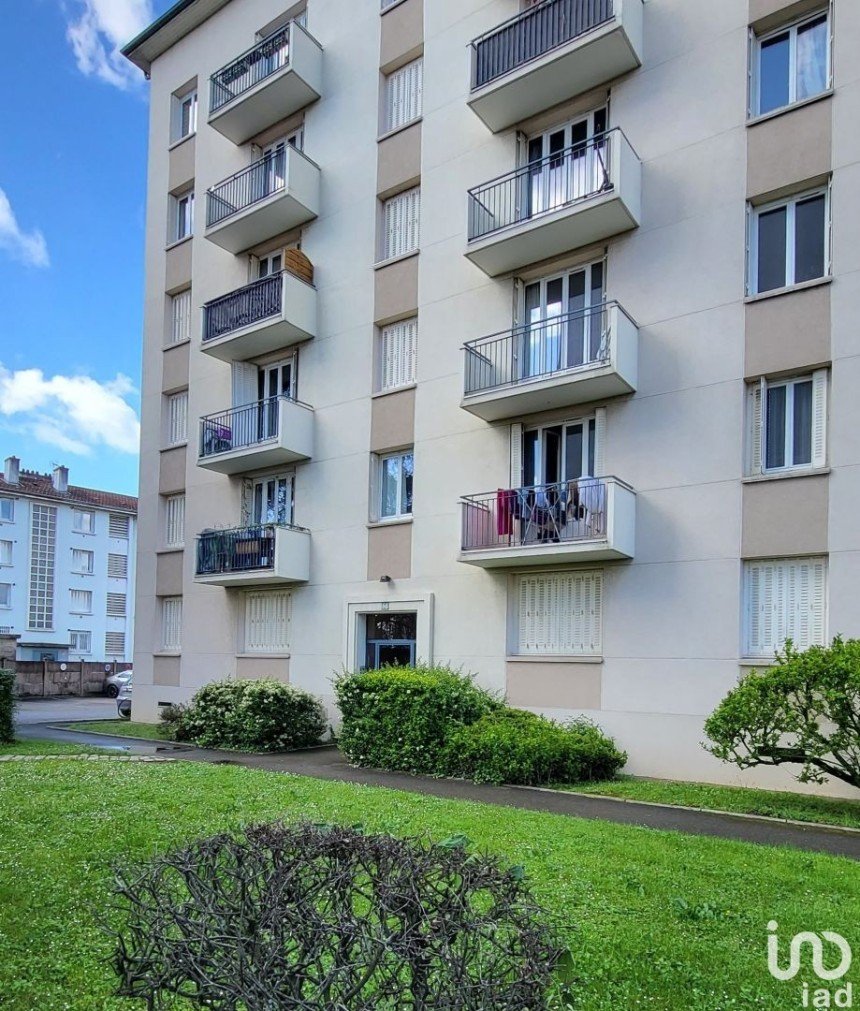 Vente Appartement 91m² 5 Pièces à Vénissieux (69200) - Iad France