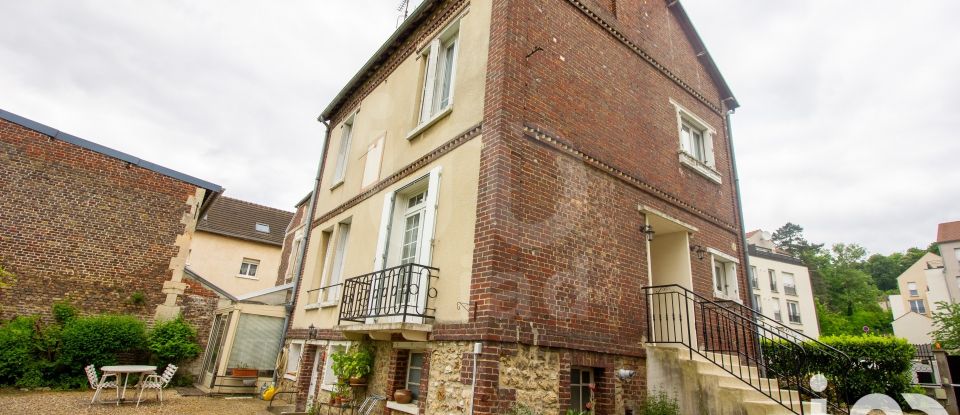 Mansion 8 rooms of 200 m² in Béthisy-Saint-Pierre (60320)
