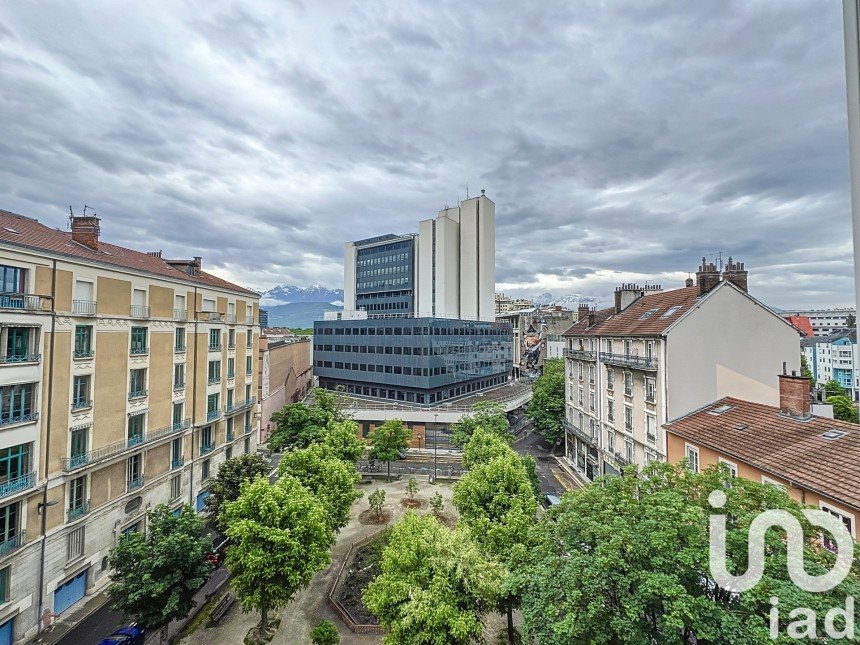Vente Appartement 105m² 3 Pièces à Grenoble (38000) - Iad France