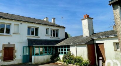 House 6 rooms of 185 m² in Sainte-Anne-d'Auray (56400)