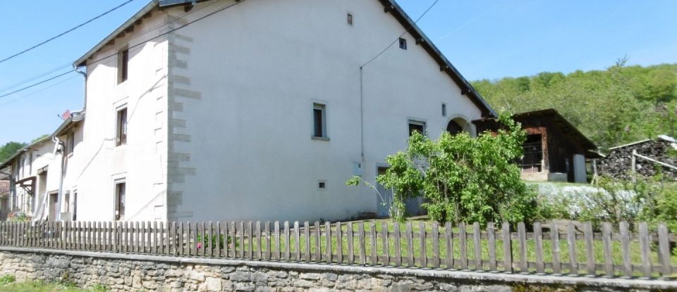 House 4 rooms of 122 m² in Chamesol (25190)