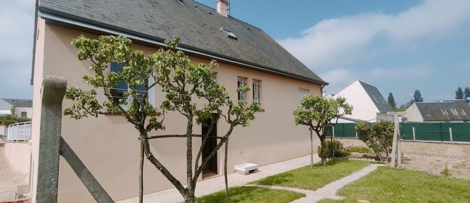 House 5 rooms of 120 m² in Savigny-sur-Braye (41360)