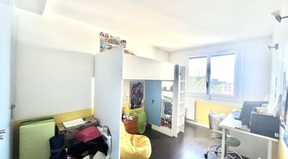 Appartement 5 pièces de 96 m² à Pantin (93500)