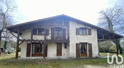 Maison traditionnelle 5 pièces de 154 m² à Carcans (33121)