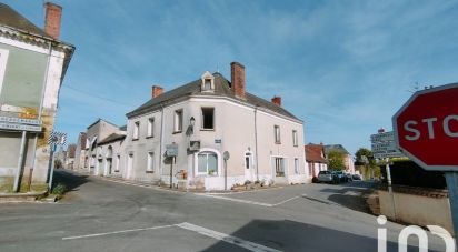 Maison de village 6 pièces de 160 m² à Montreuil-le-Henri (72150)
