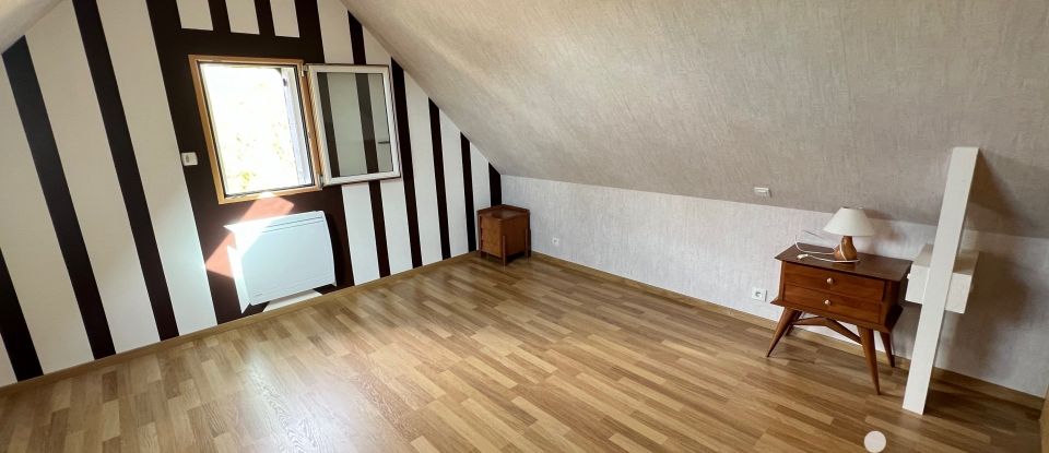 House 8 rooms of 200 m² in Deauville (14800)