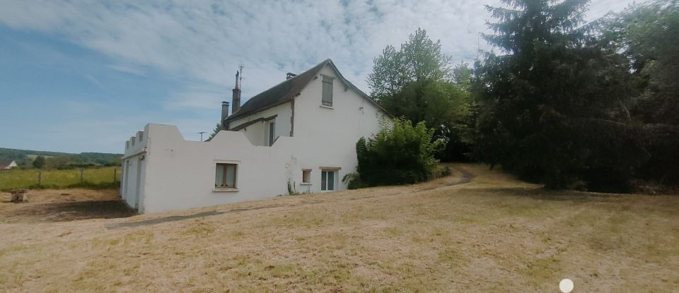 Country house 6 rooms of 152 m² in Bessé-sur-Braye (72310)