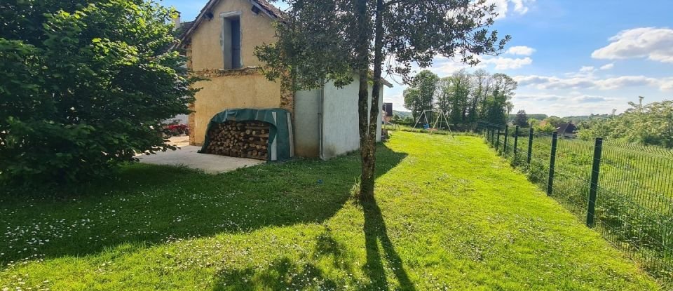 House 5 rooms of 151 m² in Château-Renard (45220)
