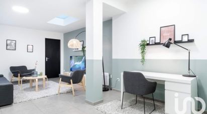 Apartment 6 rooms of 96 m² in Lille (59000)