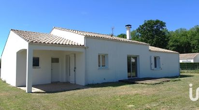 House 4 rooms of 115 m² in Sablonceaux (17600)