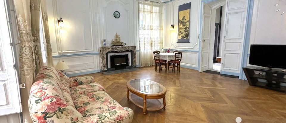 Appartement 4 pièces de 176 m² à Pierrelatte (26700)