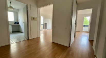 Apartment 3 rooms of 72 m² in Issy-les-Moulineaux (92130)
