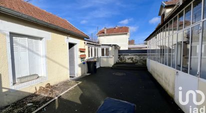 Town house 4 rooms of 66 m² in Saint-André-les-Vergers (10120)