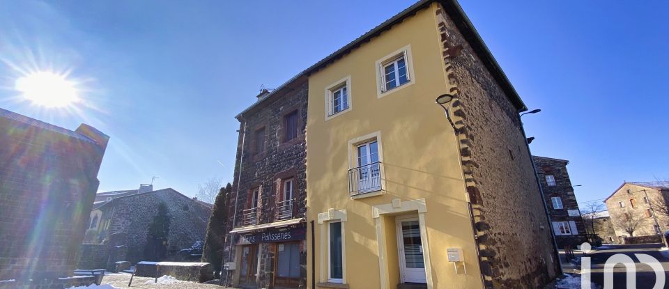 Maison de ville 6 pièces de 135 m² à Bains (43370)