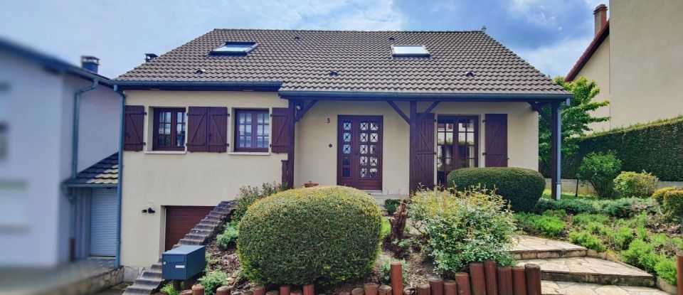 House 5 rooms of 148 m² in Alsting (57515)
