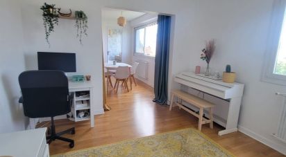 Apartment 5 rooms of 86 m² in Aytré (17440)