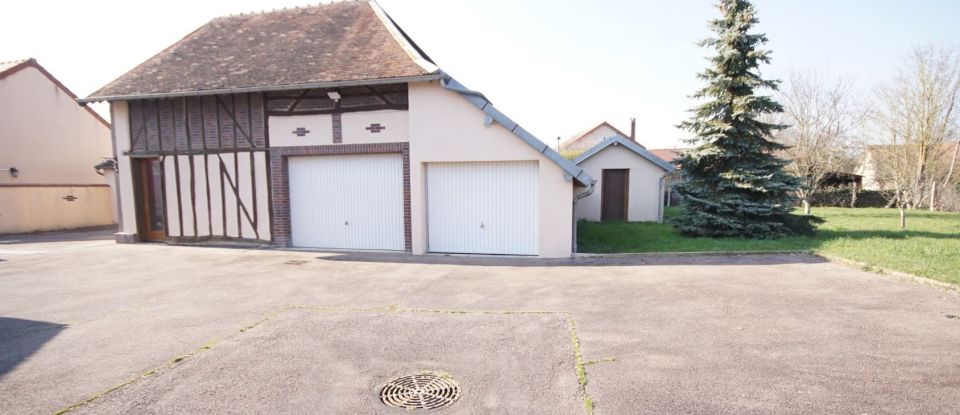 Maison 5 pièces de 130 m² à Saint-Jean-de-Bonneval (10320)