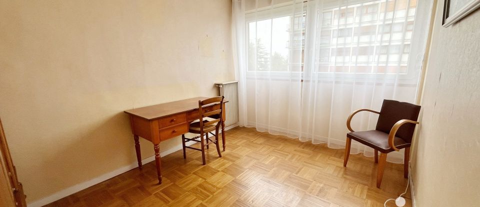 Appartement 5 pièces de 95 m² à Beauvais (60000)