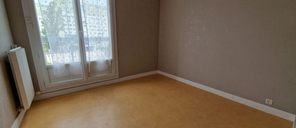 Apartment 5 rooms of 90 m² in Orléans (45100)