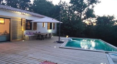 House 4 rooms of 120 m² in Aix-en-Provence (13090)
