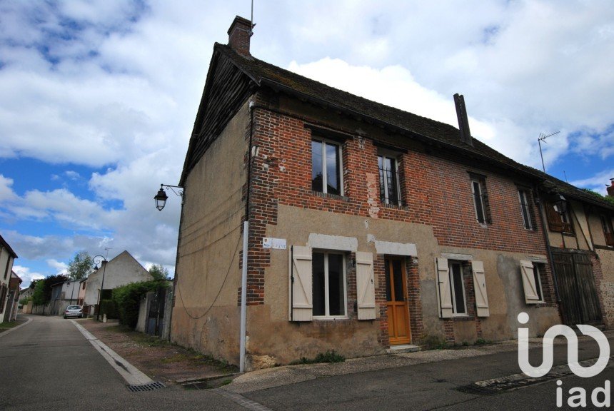 Town house 4 rooms of 90 m² in Bléneau (89220)