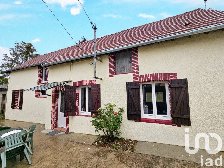 House 4 rooms of 71 m² in Dreux (28100)