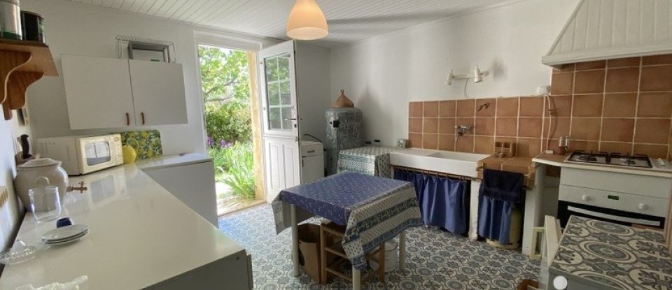 Maison traditionnelle 8 pièces de 182 m² à Vaison-la-Romaine (84110)