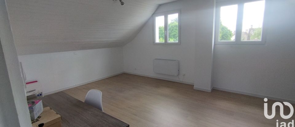 House 4 rooms of 118 m² in Romorantin-Lanthenay (41200)