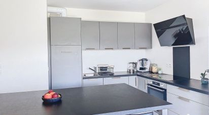 Apartment 3 rooms of 69 m² in Feigères (74160)