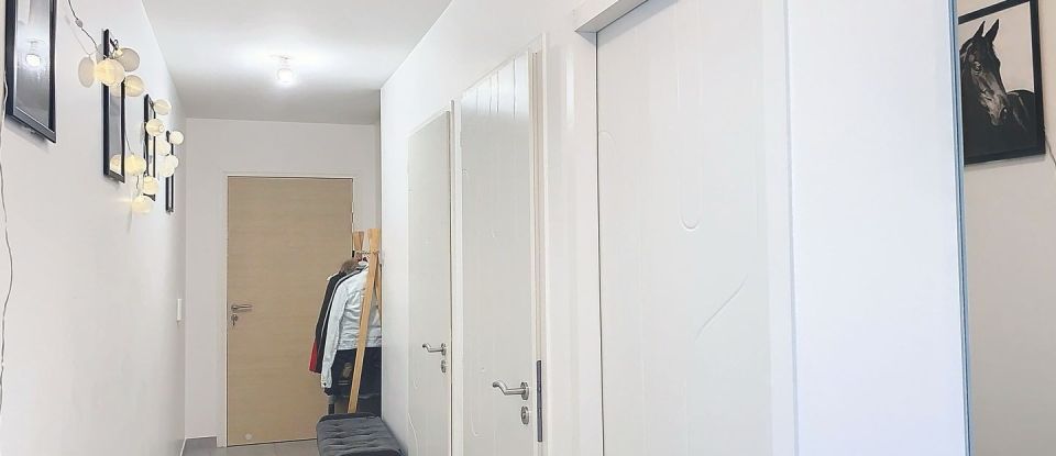 Apartment 3 rooms of 69 m² in Feigères (74160)
