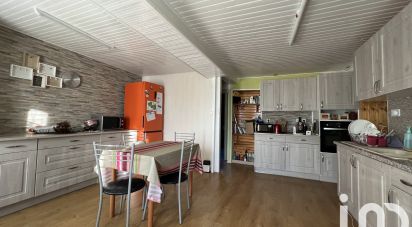 Apartment 3 rooms of 106 m² in Creuzier-le-Vieux (03300)