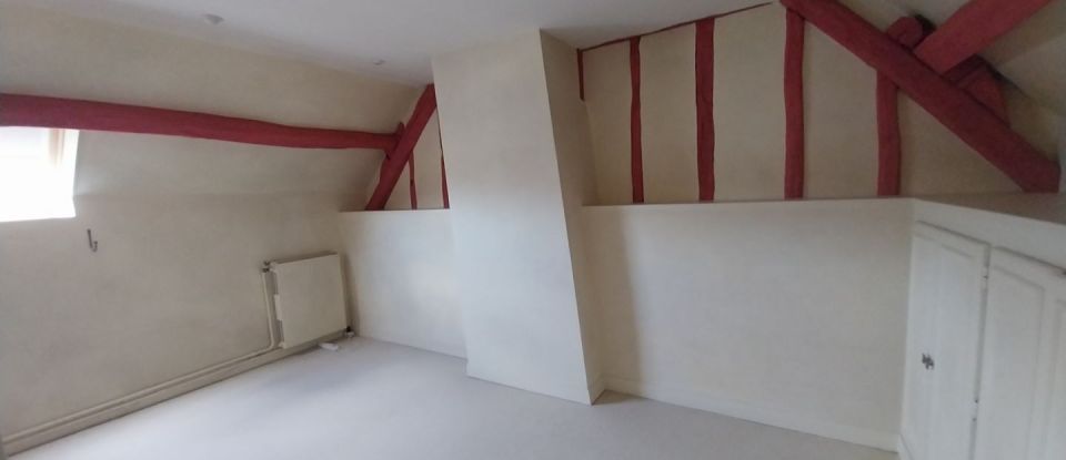 House 10 rooms of 250 m² in Nogent-le-Phaye (28630)