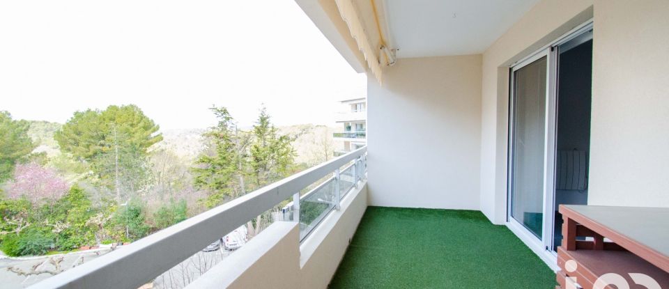 Appartement 3 pièces de 63 m² à Mougins (06250)