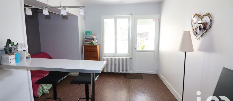 Appartement 2 pièces de 46 m² à Bayeux (14400)