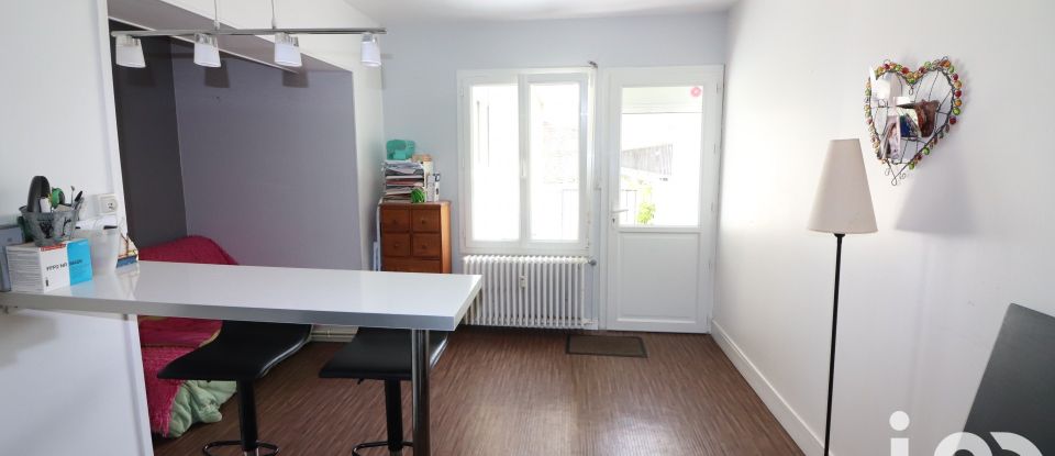 Studio 2 rooms of 46 m² in Bayeux (14400)