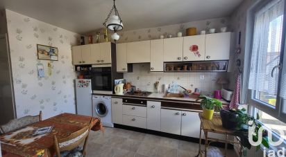 Apartment 4 rooms of 87 m² in Saint-Omer (62500)