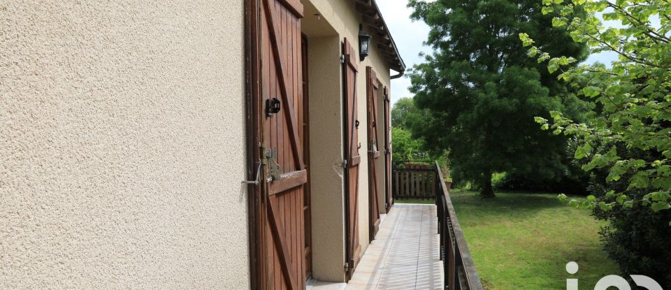 Traditional house 4 rooms of 107 m² in Châteauroux (36000)