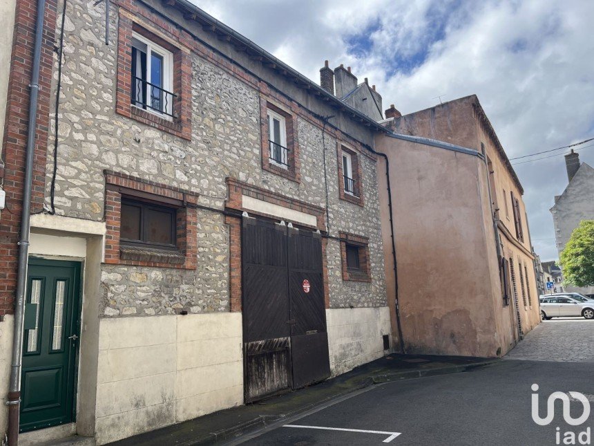 Maison 6 pièces de 108 m² à Montargis (45200)