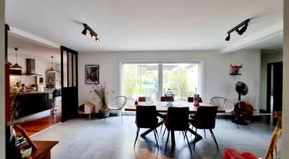 House 6 rooms of 153 m² in Yversay (86170)