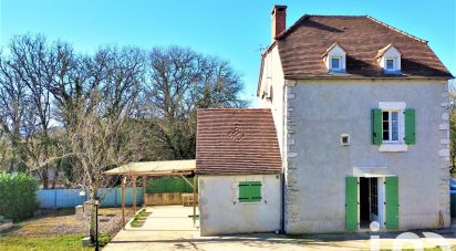 House 4 rooms of 90 m² in Lachapelle-Auzac (46200)