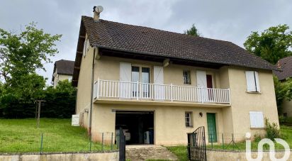 Traditional house 4 rooms of 105 m² in Brive-la-Gaillarde (19100)