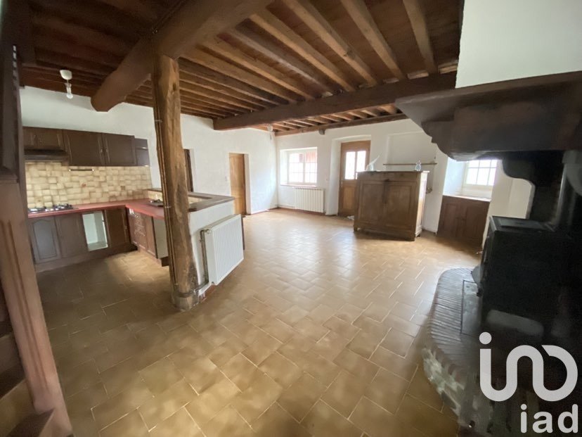 Traditional house 5 rooms of 142 m² in Sarrance (64490)